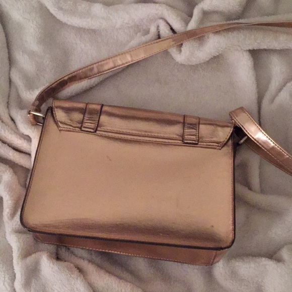 Purse - Picture 2 of 3